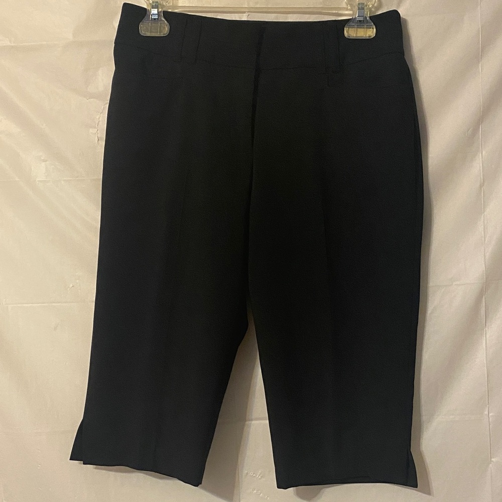 MWT Tribal Black Women's Bermudas